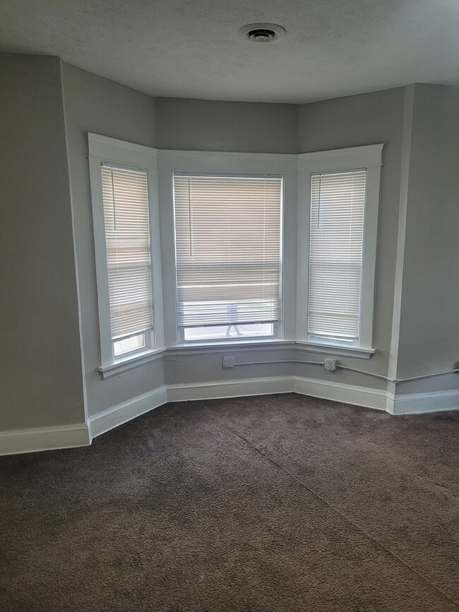 9703 Denison Ave, Unit East