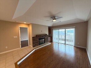 9801 Emerald Point Dr in Charlotte, NC - Building Photo - Building Photo