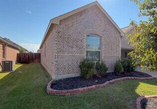 309 Hackberry St in Princeton, TX - Building Photo - Building Photo