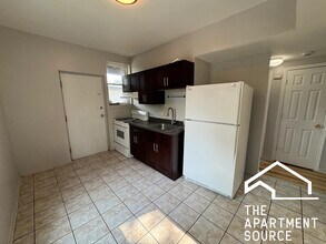 3805 W Thomas St in Chicago, IL - Building Photo - Building Photo