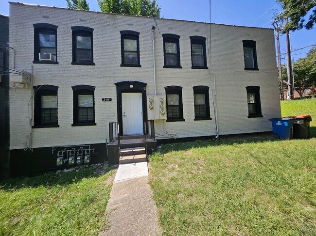 3401 15th St SE in Washington, DC - Foto de edificio - Building Photo