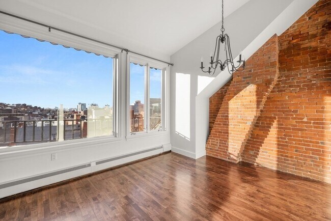 32 Hancock St in Boston, MA - Building Photo - Building Photo