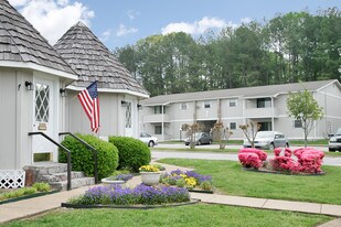 Lily Grace North in Chattanooga, TN - Building Photo