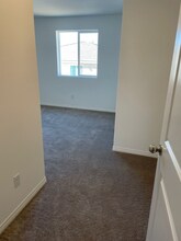 30286 Chamonix Cir in Menifee, CA - Building Photo - Building Photo