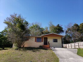 38 S Jefferson St in Beverly Hills, FL - Building Photo