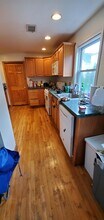 14 Underwood Park, Unit #2 in Waltham, MA - Foto de edificio - Building Photo
