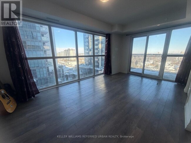 property at 20 Meadowglen Pl