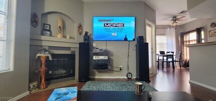 2975 Bluegrass Ln in Henderson, NV - Building Photo - Building Photo