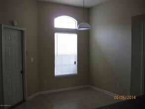 11191 Mikris Dr S in Jacksonville, FL - Building Photo - Building Photo