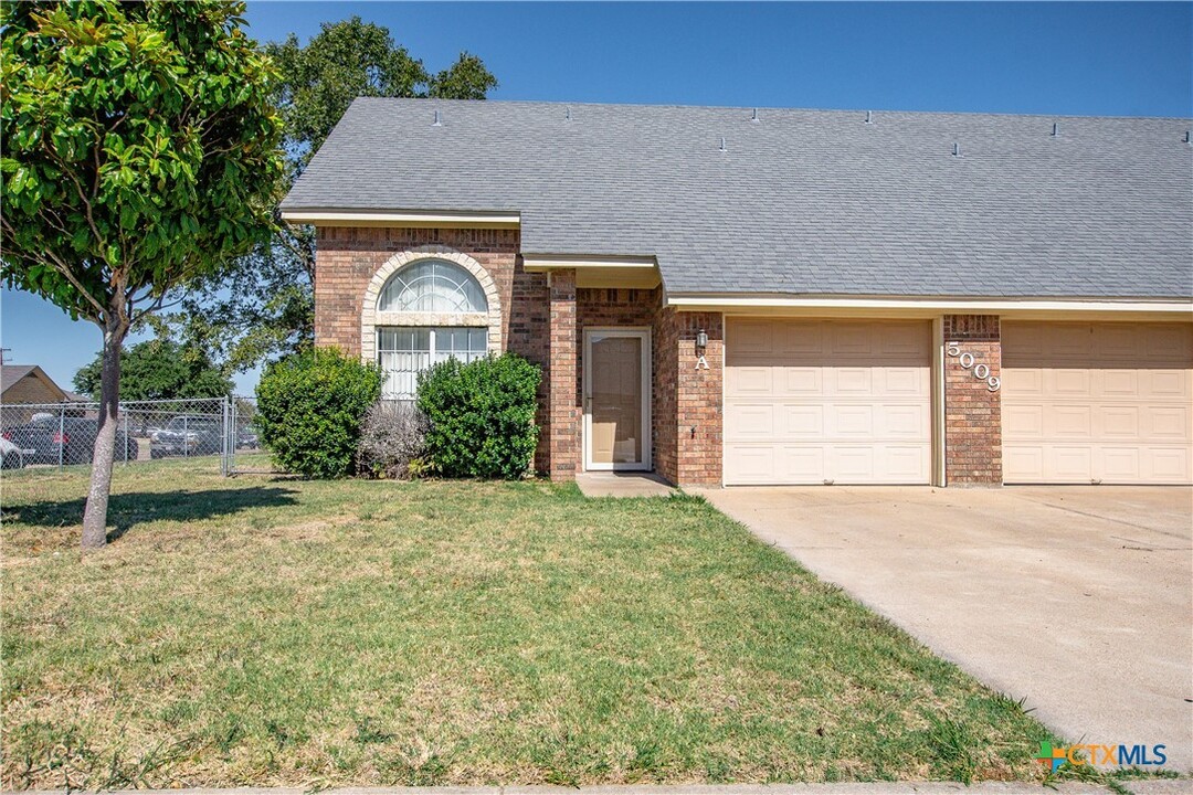 5009 John David Dr in Killeen, TX - Building Photo