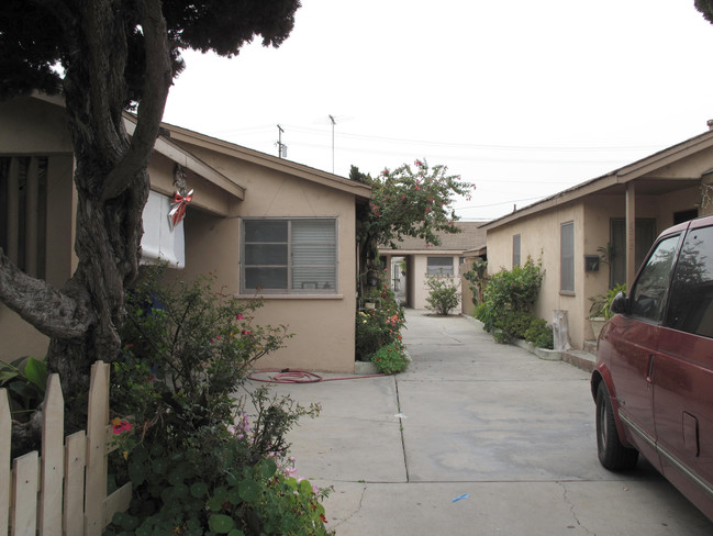 5848 Ludell St in Bell Gardens, CA - Building Photo - Building Photo