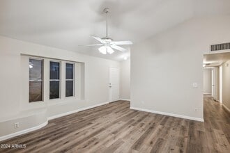 5644 S 41st Pl in Phoenix, AZ - Building Photo - Building Photo