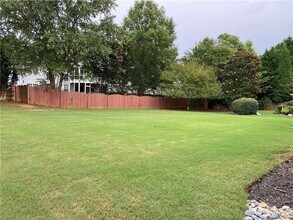 5125 Huntington Crest Ln in Cumming, GA - Building Photo - Building Photo