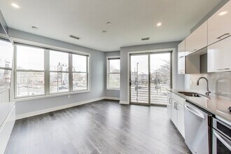 1350 Maryland Ave NE, Unit 205 in Washington, DC - Building Photo - Building Photo