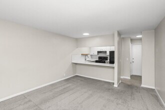 Belmont Place Apartments in Nashville, TN - Building Photo - Building Photo