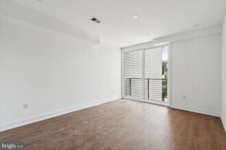 1614 Ridge Ave in Philadelphia, PA - Building Photo - Building Photo