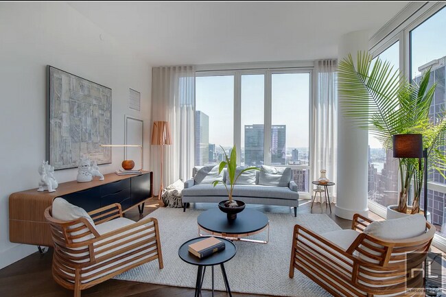 East 44th Street, Unit 39E in New York, NY - Foto de edificio - Building Photo