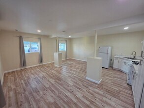 524 W Greenwood Ave in La Habra, CA - Building Photo - Building Photo