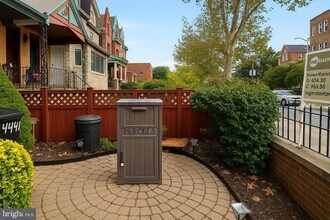 4441 Spruce St in Philadelphia, PA - Building Photo - Building Photo