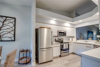 4161 Sawgrass Point Dr in Bonita Springs, FL - Building Photo - Building Photo