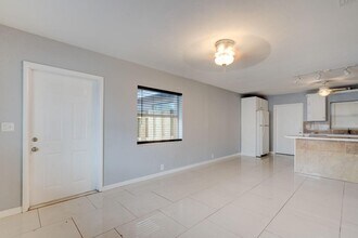 311 De Carie St in Delray Beach, FL - Building Photo - Building Photo
