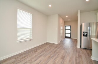 21047 Armstrong County Dr in Cypress, TX - Building Photo - Building Photo