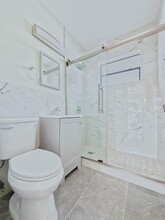 1010 Opa-Locka Blvd in Miami, FL - Building Photo - Building Photo