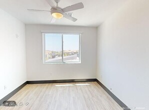 2500 E Marco Polo Rd in Phoenix, AZ - Building Photo - Building Photo