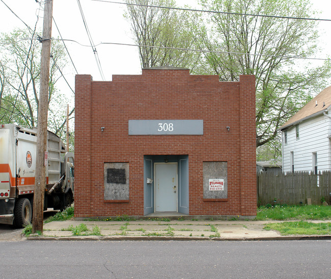 308 Washington St in Pekin, IL - Building Photo - Building Photo