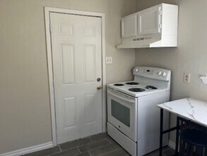 2006 NW Floyd Ave in Lawton, OK - Building Photo - Building Photo