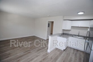 2975 Dellwood Ave in Jacksonville, FL - Building Photo - Building Photo