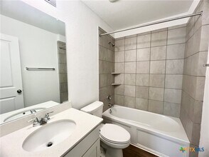 149 Rowdy Yates Wy in Jarrell, TX - Building Photo - Building Photo