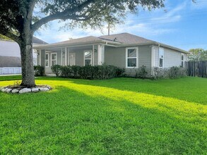 2 Becca Ct in Brookshire, TX - Building Photo - Building Photo
