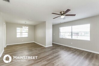 7113 N 50th St in Tampa, FL - Building Photo - Building Photo