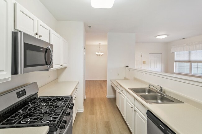 property at 1141 Mt Vernon Dr