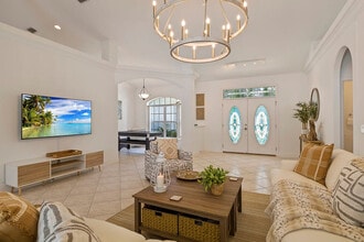 67 Kashmir Trail in Palm Coast, FL - Building Photo - Building Photo