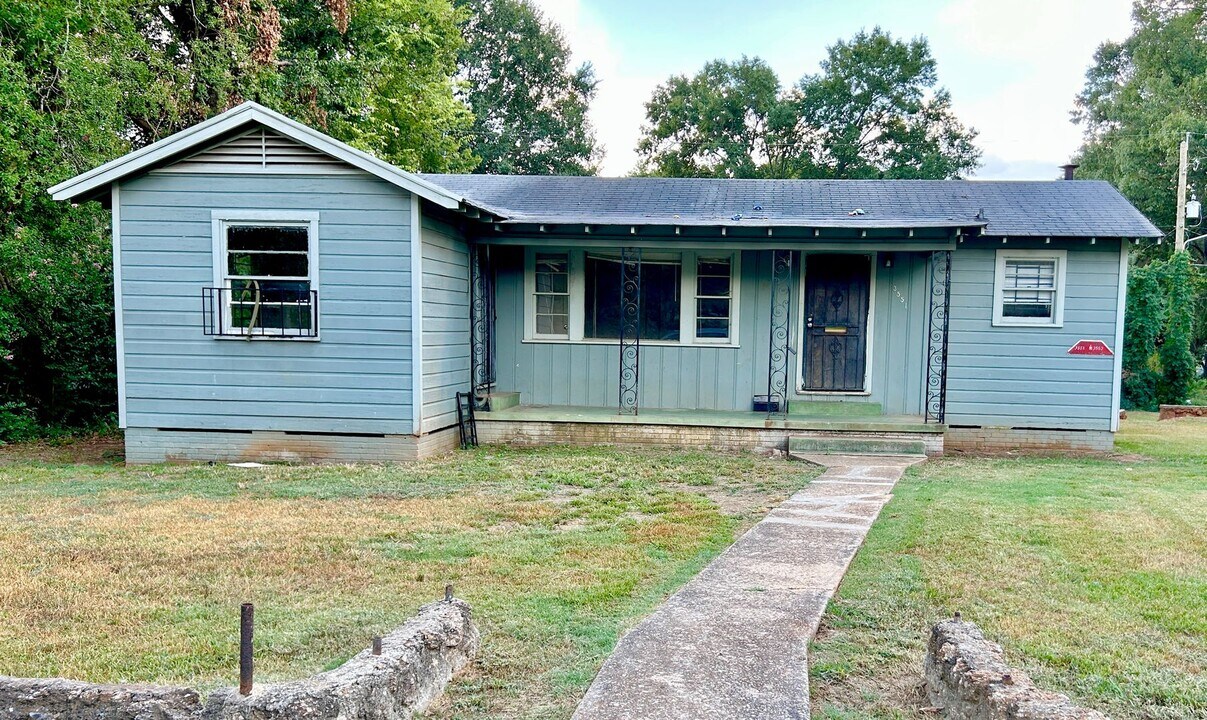 3551 W College St-Unit -3551 W College St. in Shreveport, LA - Building Photo