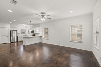 13106 Pike Mdw in San Antonio, TX - Building Photo - Building Photo