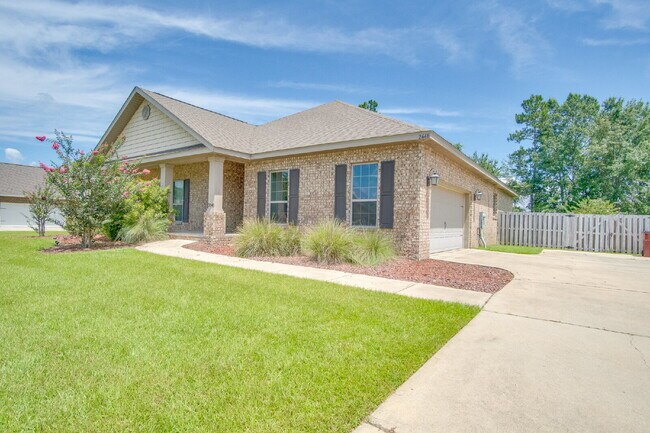 2648 Gemstone Cir in Pace, FL - Building Photo - Building Photo