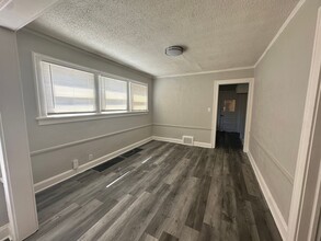 5636 Garfield Ave in Kansas City, MO - Building Photo - Building Photo
