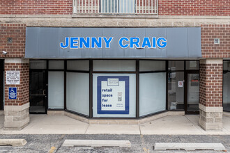James Court in Chicago, IL - Building Photo - Building Photo