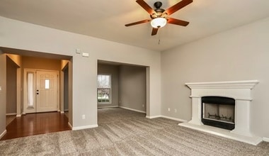 934 Centerfield Dr in O'Fallon, MO - Building Photo - Building Photo