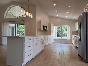 1010 Brielle Ave in Oviedo, FL - Building Photo - Building Photo