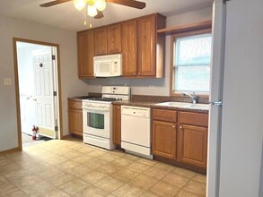 7342 W 113th Pl in Worth, IL - Building Photo - Building Photo