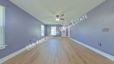 816 W Walnut Ave in Crestview, FL - Building Photo - Building Photo