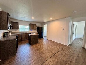 3609 Shady Ln in Joshua, TX - Building Photo - Building Photo