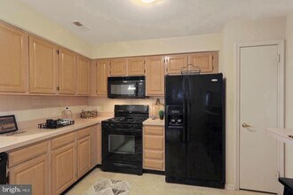 807 Wharton Rd in Mount Laurel, NJ - Building Photo - Building Photo