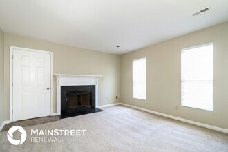 2061 Saponi Village Ct in Winston-Salem, NC - Building Photo - Building Photo