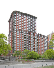 Tribeca Park in New York, NY - Foto de edificio - Building Photo