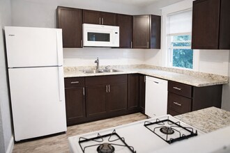 1212 Como Ave SE in Minneapolis, MN - Building Photo - Building Photo